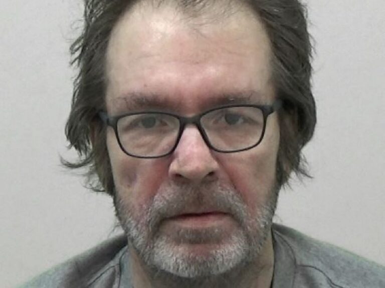 Read more about the article Married Throckley man jailed for sexually abusing teenage boy while walking his dog
